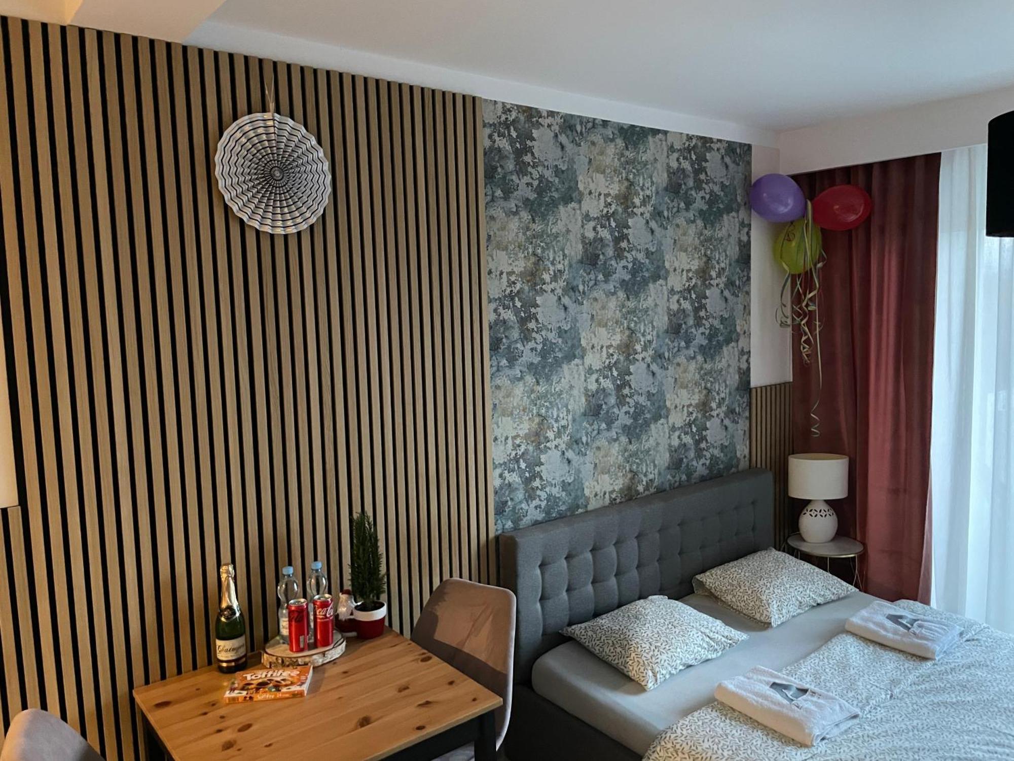 Apartament Royal Chelmonskiego Srem Ngoại thất bức ảnh